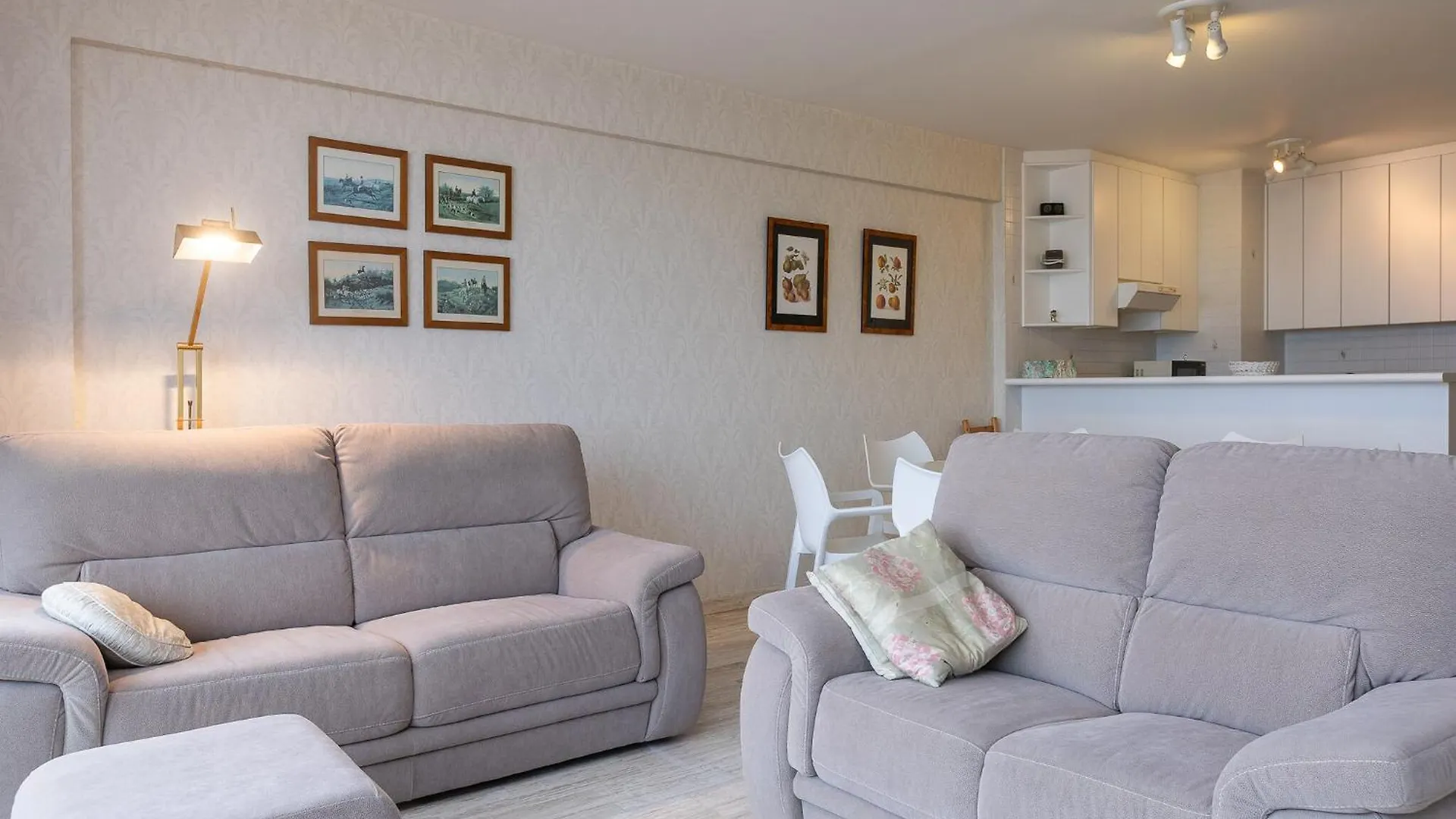 Nice Apartment With Sea-Views Middelkerke